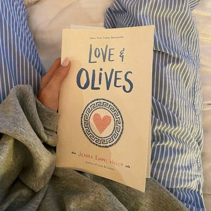foto de portada del libro Love & Olives